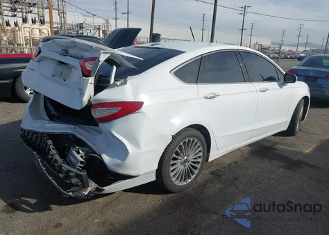 2014 Ford Fusion Titanium z USA, uszkodzony, nr VIN 3FA6P0K95ER277130